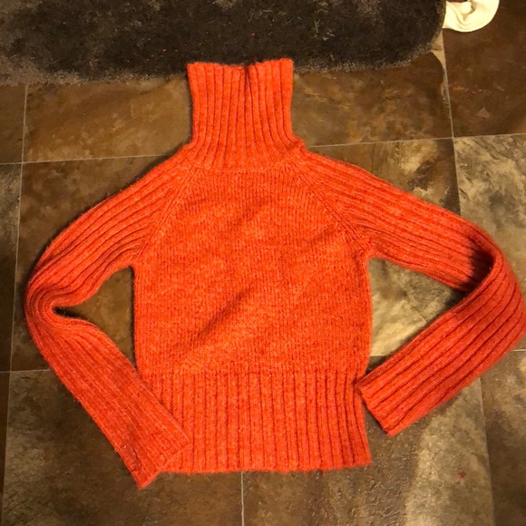Turtle neck sweater - Picture 3 of 4